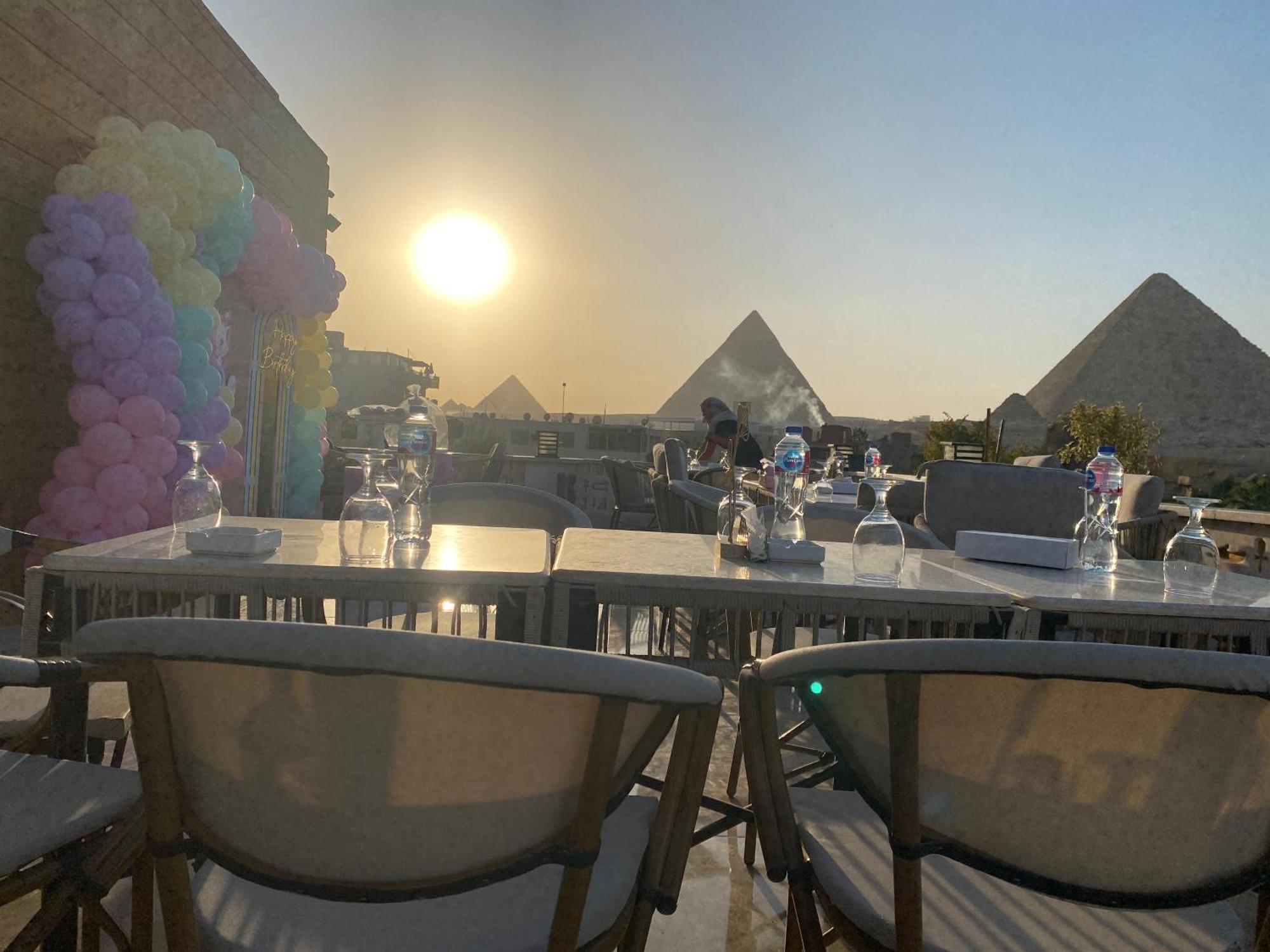 Queen Ash Pyramid View Inn Kafret el-Gabal Exterior photo